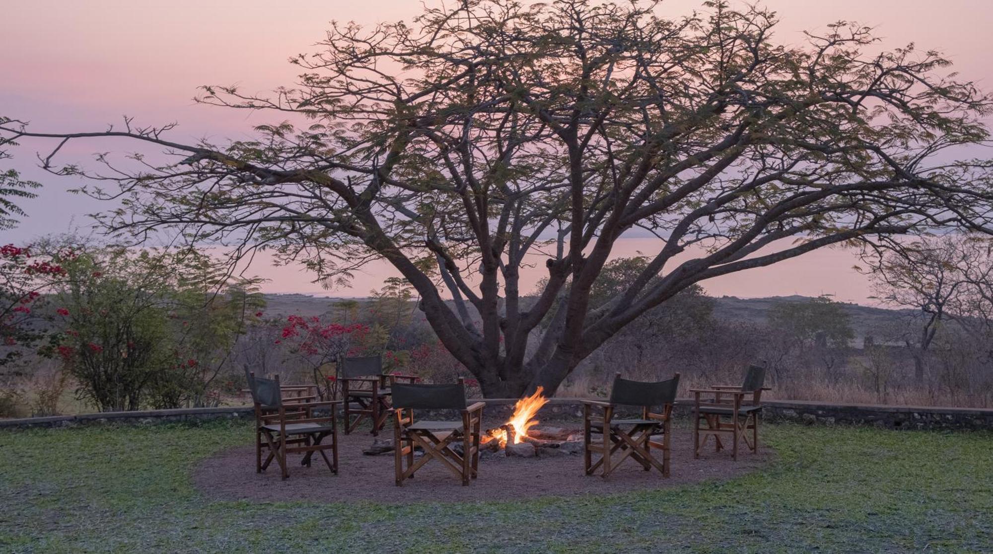 Musungwa Safari Lodge Shanjungu Buitenkant foto