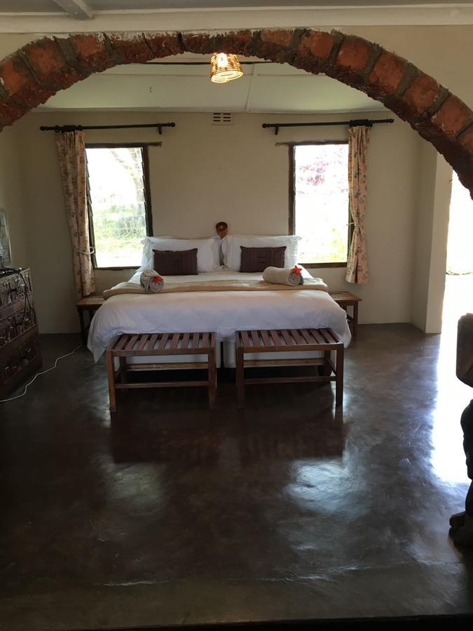Musungwa Safari Lodge Shanjungu Buitenkant foto